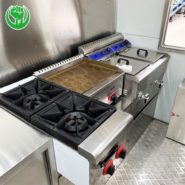 New design wholesale 22 feet food truck food trailr with DOT and CE - Image 4